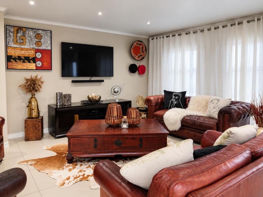 3 Bedroom Property for Sale in Marinda Park Western Cape